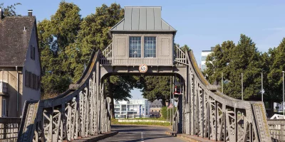 Drehbrücke Köln aktuell: Öffnunungen & Sperrungen!